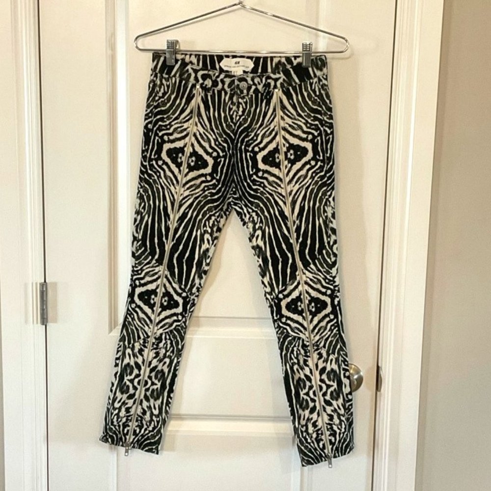 NWT H&M Printed Skinny Jeans